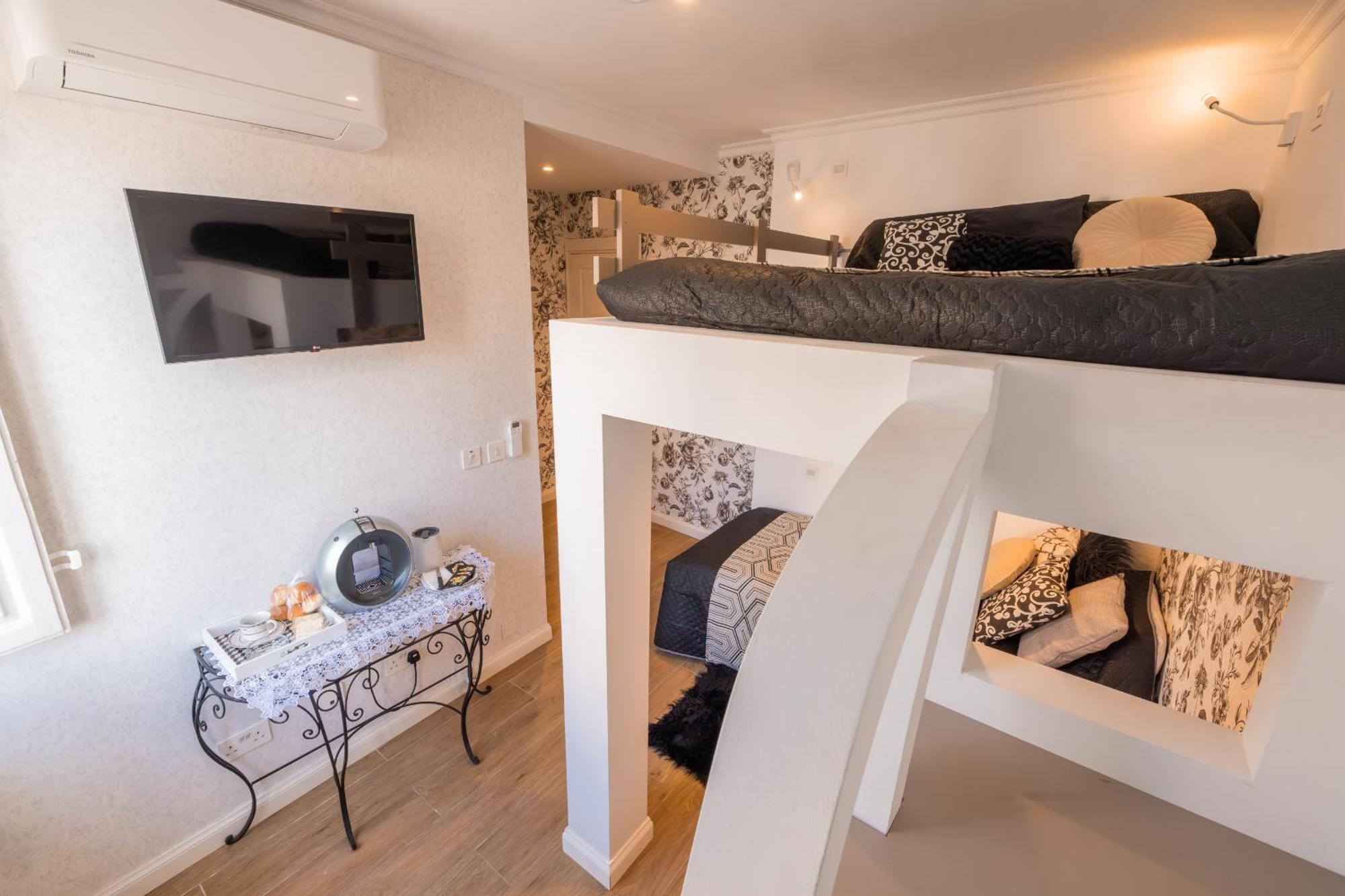 Encanto Townhouse * سليمة